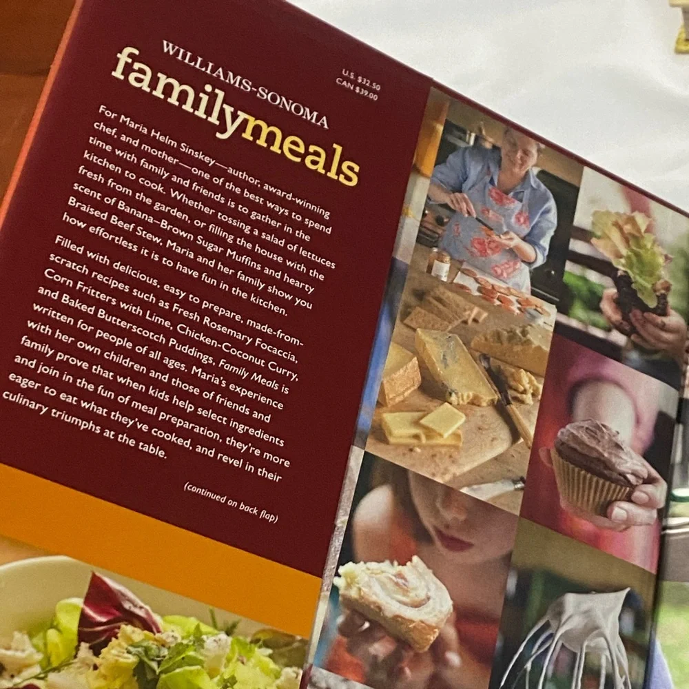 Williams Sonoma Family Meals Cookbook NWOT